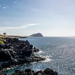 La Casita Del Muelle Tenerife Sur, A 50 M Del Mar Y Cinco Minutos Aeropuerto Tenerife Sur Apartment *
